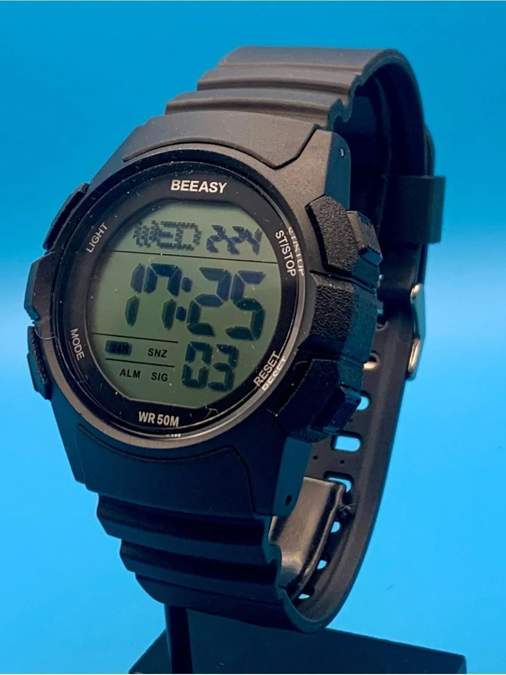 Beeasy men’s digital